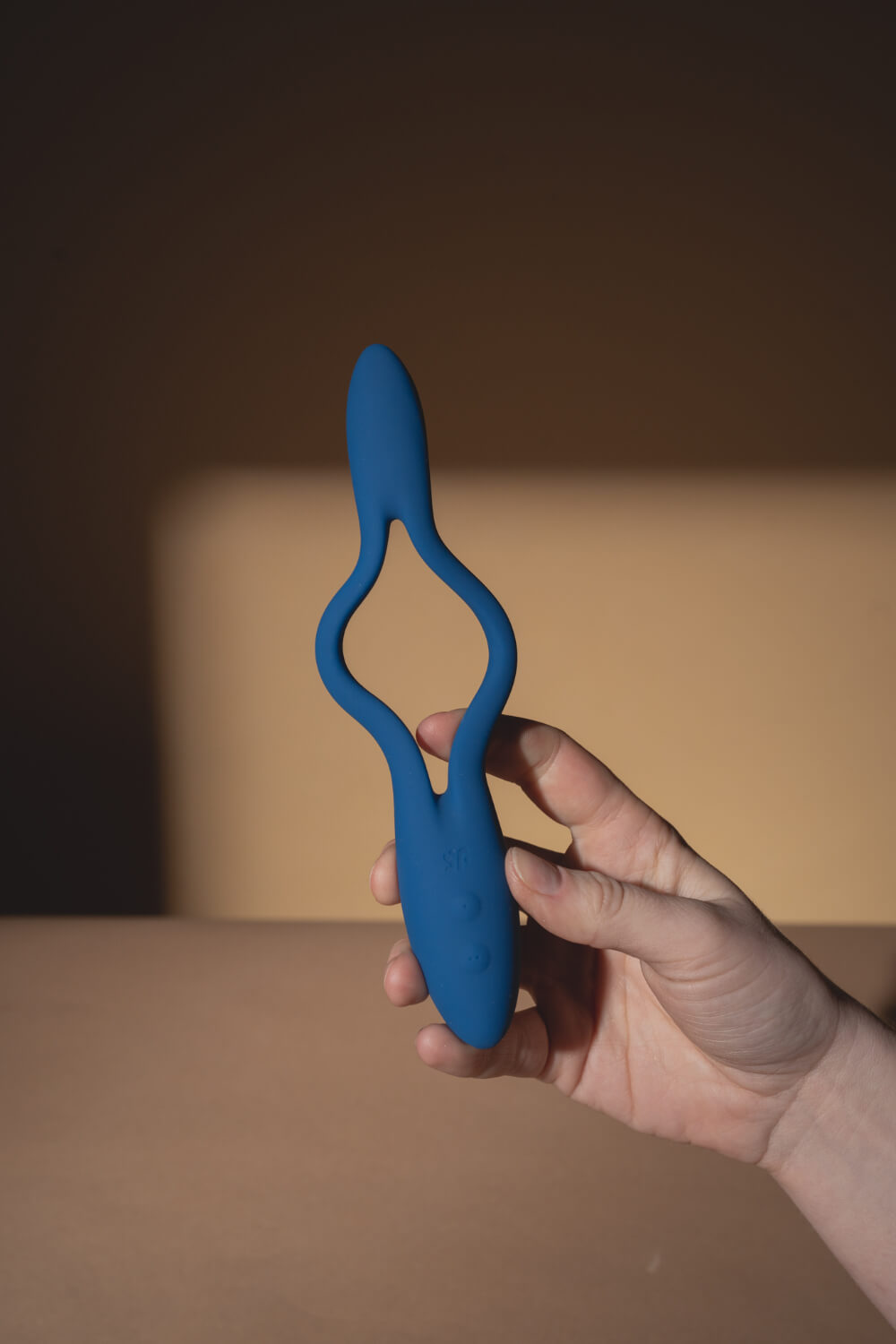 Satisfyer Elastic Game